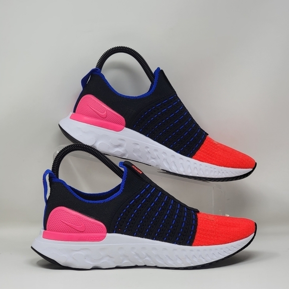 Nike React Phantom Run Flyknit 2 DX2354 001 Slip On Shoes Womens Size Multi New - Picture 1 of 11